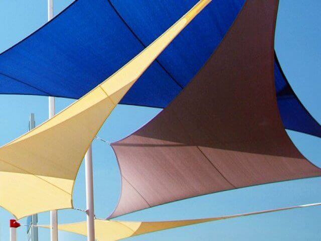 voile d'ombrage triangulaire - shade sail - voile d'ombrage fête